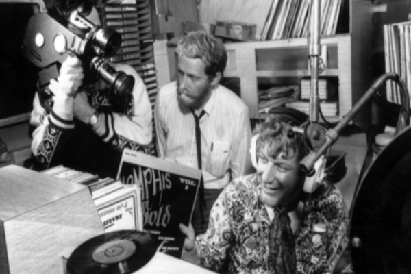 A Brief History of the Pirate Radio Stations (UK)